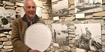 Εγκαίνια στην Πάρο: «Αναμνήσεις από το Αιγαίο» του Robert McCabe