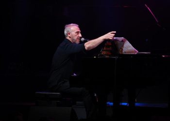 Μίνως Μάτσας: Μαγική βραδιά με «Δικά μου ή Δανεικά»