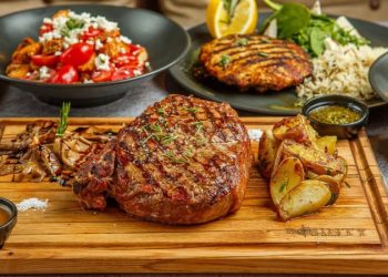 Bounty all aboard: Το νέο hot spot γεύσης στον Πειραιά