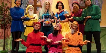 Αποκλειστικό: «Η Χιονάτη και οι 7 νάνοι» στο Γυάλινο Μουσικό Θέατρο 