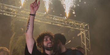 Koni is Calling: Το Island έγινε «Konichella»