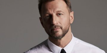 Ο Κώστας Καραφώτης στο «Ελλάδος Εικόνες»