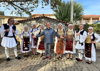 Κυριακή του Πάσχα στη δημόσια τηλεόραση