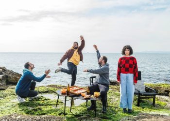 «Σιρόκος» στο Θέατρο Μπέλλος