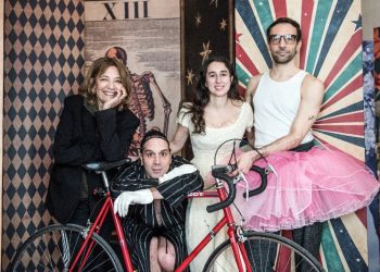 Ναύπλιο: «Στο Θέατρο» από την Όλια Λαζαρίδου