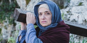 Ηλέκτρα Γεννατά: «Δεν θέλω να ξεχάσω τίποτε από το παρελθόν»