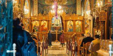 Οι Ιερές Ακολουθίες στη δημόσια τηλεόραση