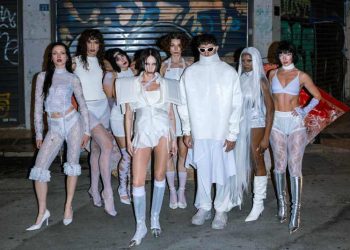 Η Τάμτα επιστρέφει στο Smut Athens