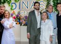 Dinas eat real: Εγκαίνια με φίλους για την Ντίνα Νικολάου