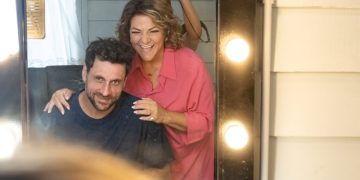 Στα γυρίσματα του «Κάμπινγκ»