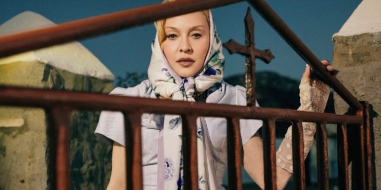 Μadonna, ξέρω τι κάνεις φέτος το καλοκαίρι στην Ελλάδα