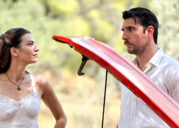 Κρίνο & Αγκάθι: Πρώτες φωτογραφίες