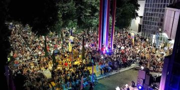 Μαγική βραδιά στη Λάρισα με τον Χρήστο Θηβαίο