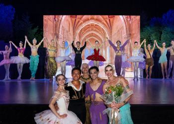 Εντυπωσιακό «Grand Ballet Gala» στο Nasioutzik Mansion
