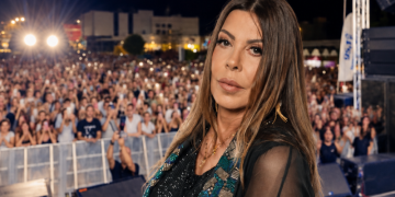Άντζελα Δημητρίου: Η σκηνή της ανήκει! Θρίαμβος στη Θεσσαλονίκη