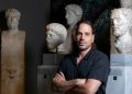 Μάνος Καρατζογιάννης: Η καρδιά μου χτυπά για το θέατρο