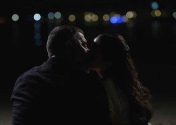 Δυνατές επιθυμίες στα «Δύο μαύρα πουκάμισα»
