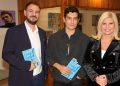 Bιβλιοπαρουσίαση: «Το τέρας σε κοιτά απ’ το θρανίο»