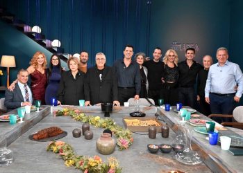 #Παρέα: Αφιέρωμα στον Μίκη Θεοδωράκη