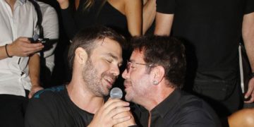 Γιώργος Σαμπάνης: Ο άνθρωπος που έγραψε το soundtrack μιας ολόκληρης γενιάς